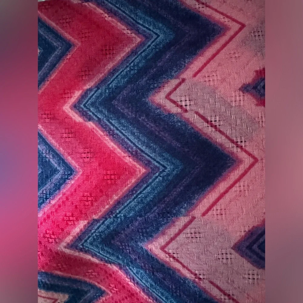 🌷Pink and Blue Zig Zag Pattern, Textured Scarf Wrap